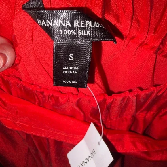 Banana Republic 100% silk skirt size small - Picture 6 of 6